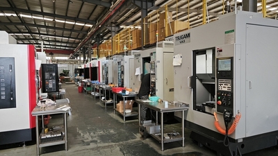 Chengdu Xingweihan Welding Equipment Co., Ltd.