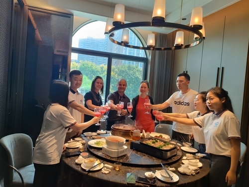 Latest company blogs about The Brazilian Customer Visited Xinwei Factory